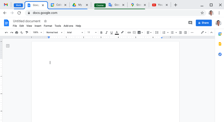 หน้าต่างเบราว์เซอร์ Chrome ที่แสดงการรวมแท็บหลายๆ แท็บเข้าเป็นกลุ่มแท็บกลุ่มเดียว